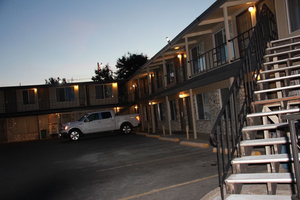 Anchor Bay Inn By Oyo Reedsport Exterior photo